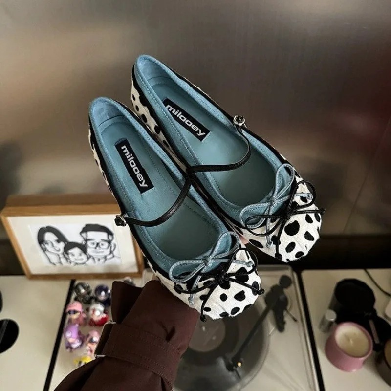 2026French Flat Bottomed Rotun - Women Shoes Heels ulasan dan harga